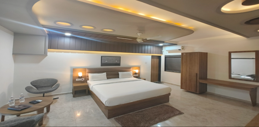 Flamingo Club & Camp Resort